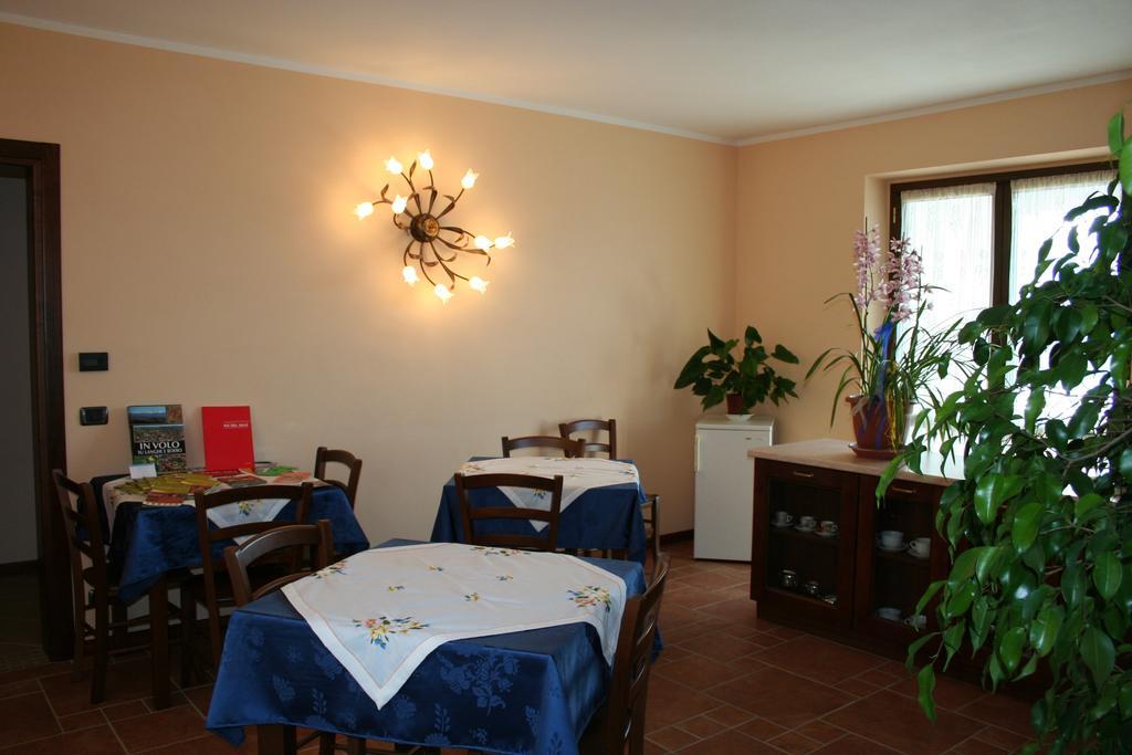 Levice Orchidea Selvatica B&B الغرفة الصورة